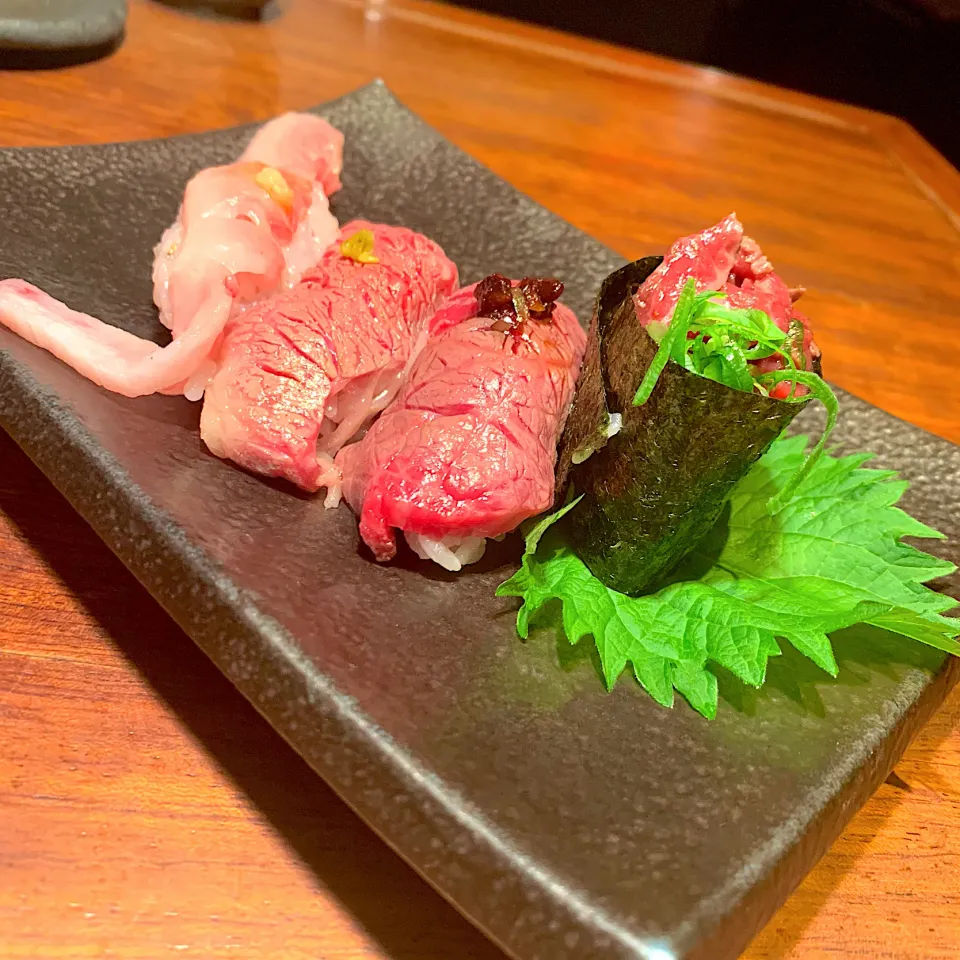 Snapdishの料理写真:肉寿司|るいさん