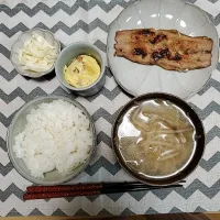 Snapdishの料理写真:焼き魚定食|Annaさん