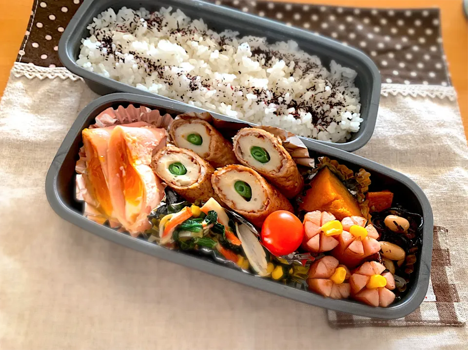 インゲンin竹輪肉巻き🐖ハムエッグ🥚ウインナー🌸ほうれん草カニカマソテー  🌽かぼちゃ煮物🎃ひじき😋🍅🍚|あやこさん