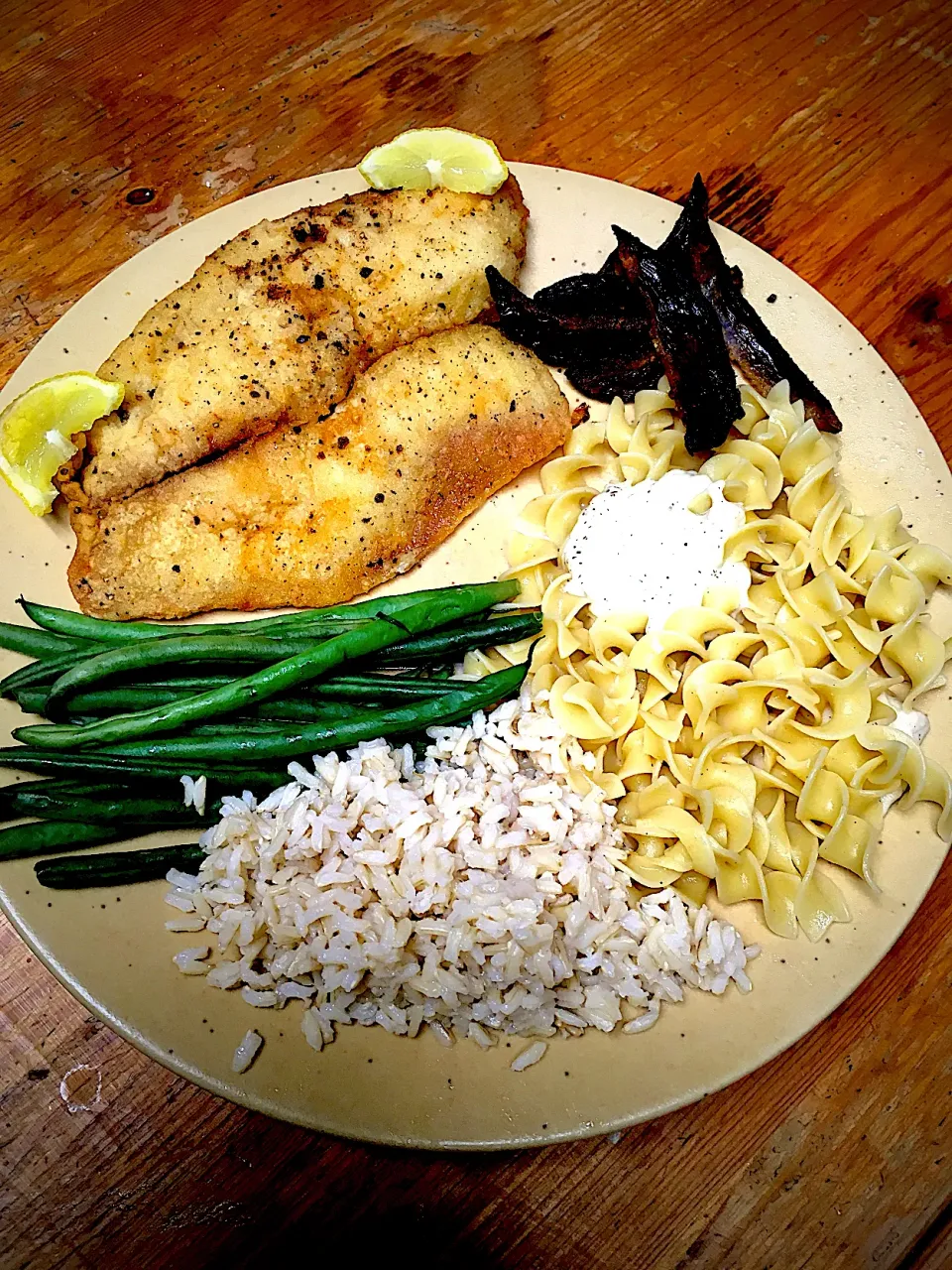 Lemon Pepper Battered Fried Tilapia Whitefish, Batter Fried Purple Onions, Brown Rice, Fresh Green Beans & Egg Noodles w/Mozzarella|Michaels Culinary Adventuresさん