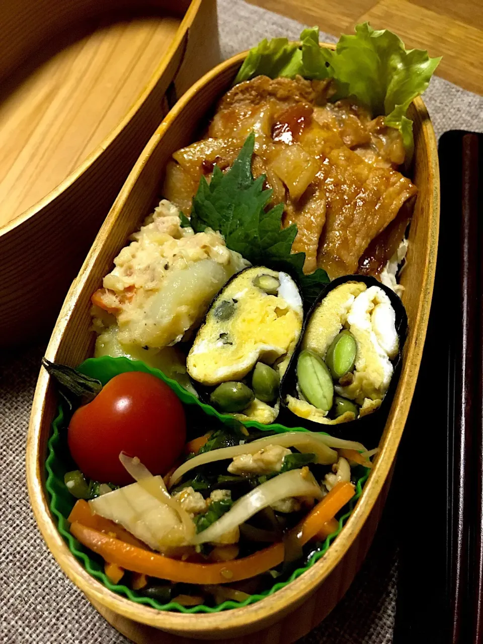 Snapdishの料理写真:夜鳴き弁当🍱
 #詰めるだけ  #お弁当記録|morimi32さん