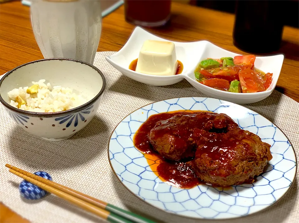 Snapdishの料理写真:ハンバーグ|totoさん