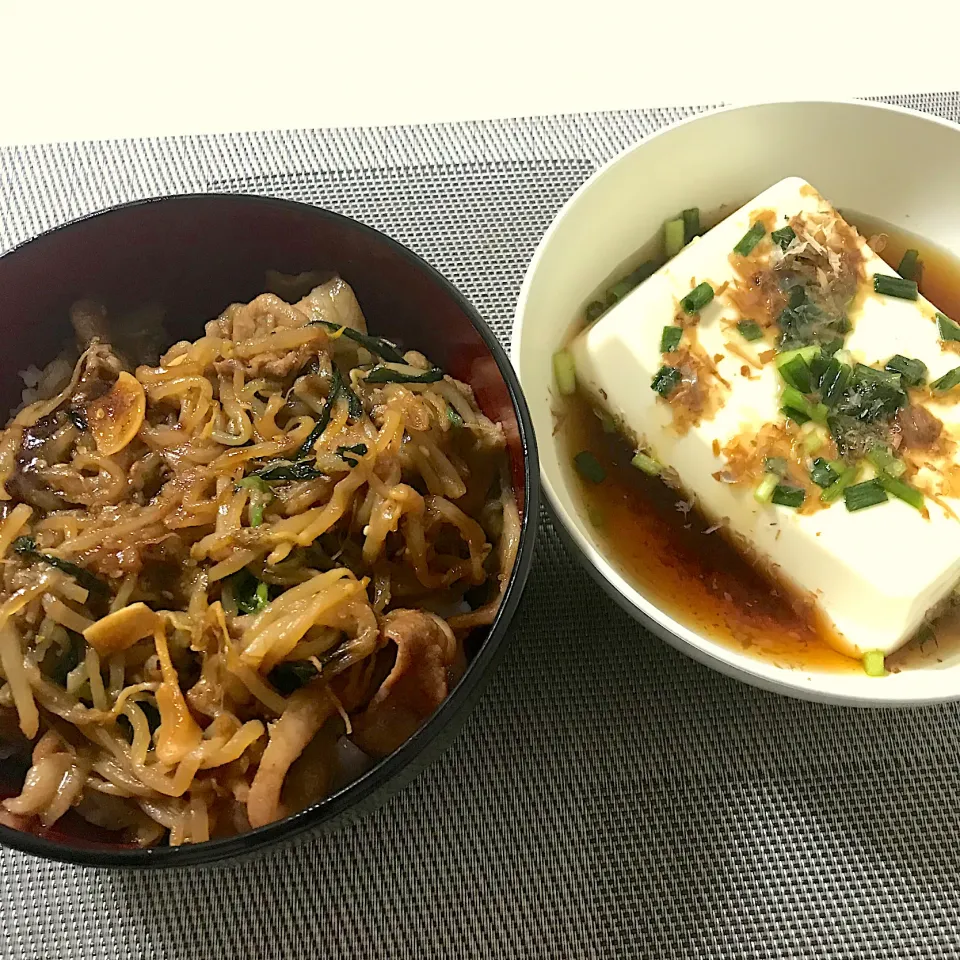 焼肉丼|みんごはんさん