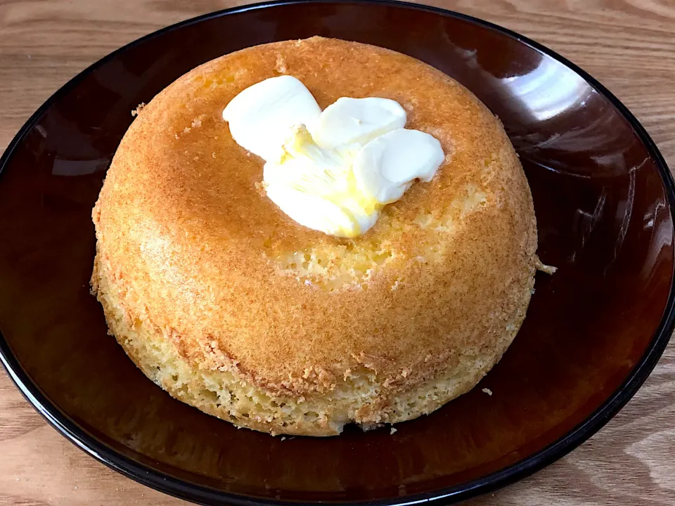 Snapdishの料理写真:今日の朝食 ☆炊飯器でパンケーキ|まぁたんさん