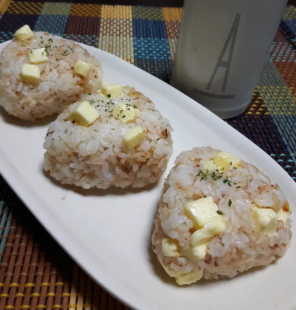 Snapdishの料理写真:私のお昼ご飯🍙❗|ナオミさん