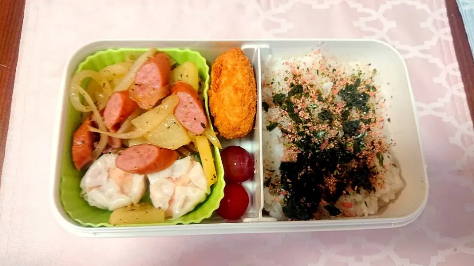 ジャーマンポテト❤️旦那さんお弁当🎵😊|かおるcitronさん