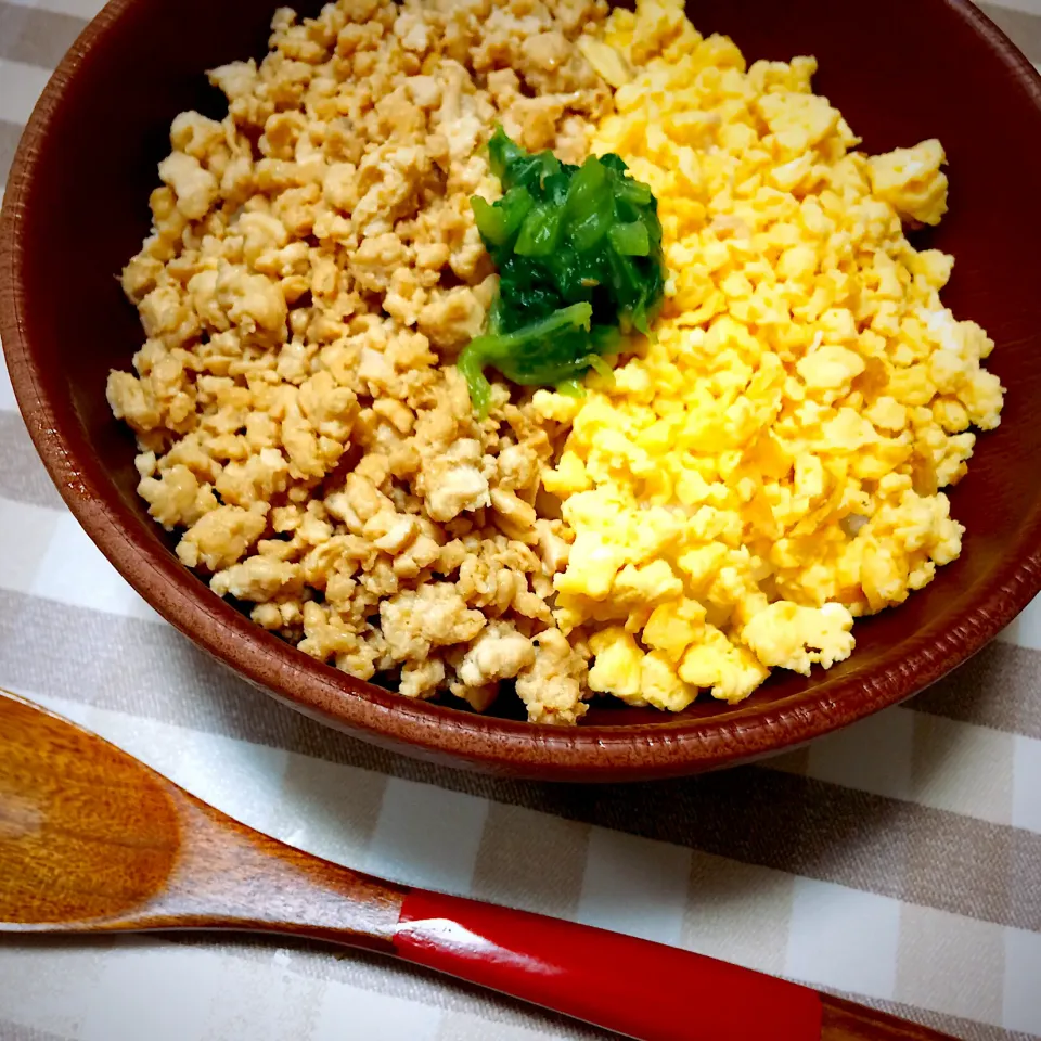 鶏そぼろ丼|Rioさん