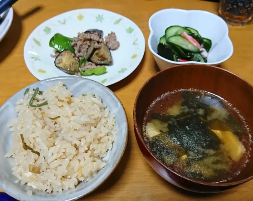 Snapdishの料理写真:令和元年11/10(日)晩ごはん🌃|しまだ ちえこさん