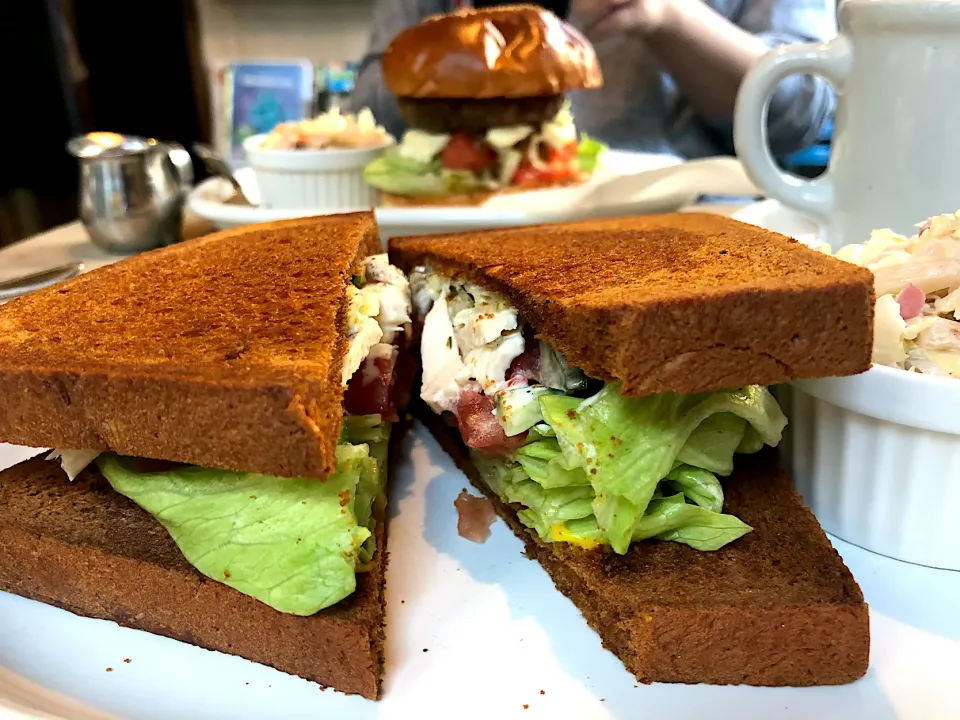 チキンサラダサンドイッチ🥪|Makigelinaさん