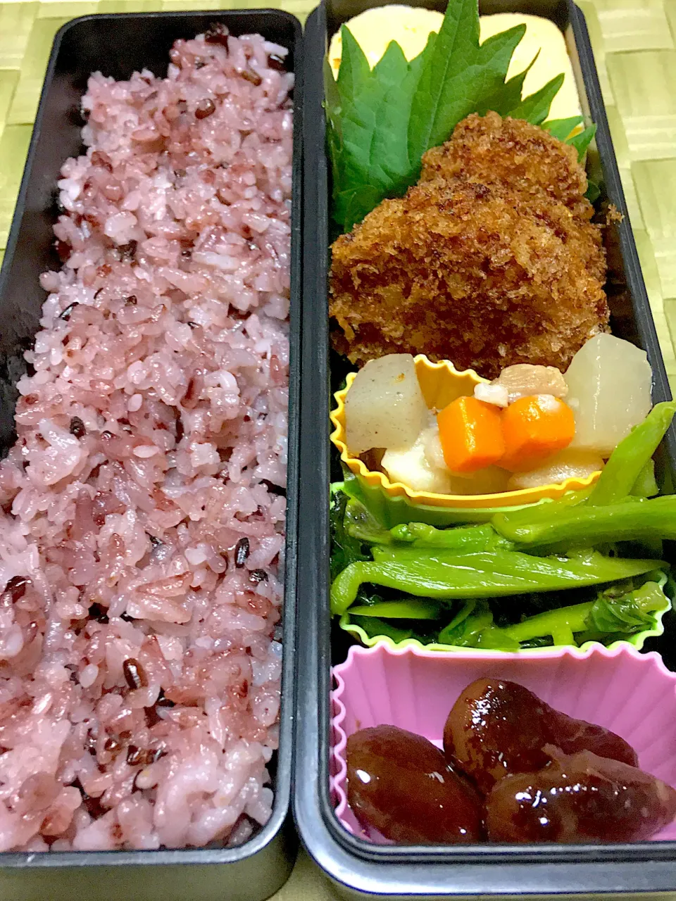 お弁当　ヒレカツ　のっぺ|keikekeさん