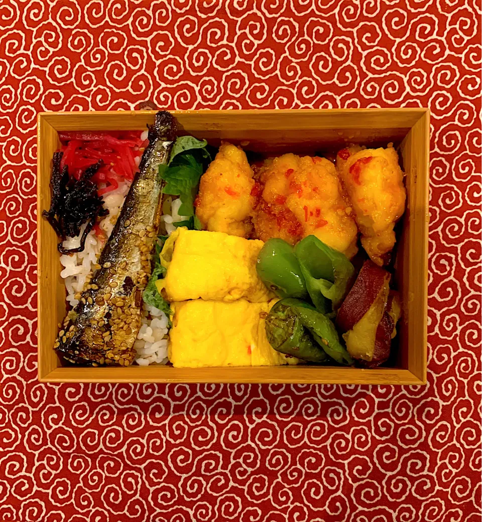 Snapdishの料理写真:海老ダンゴ弁当|momomamaさん