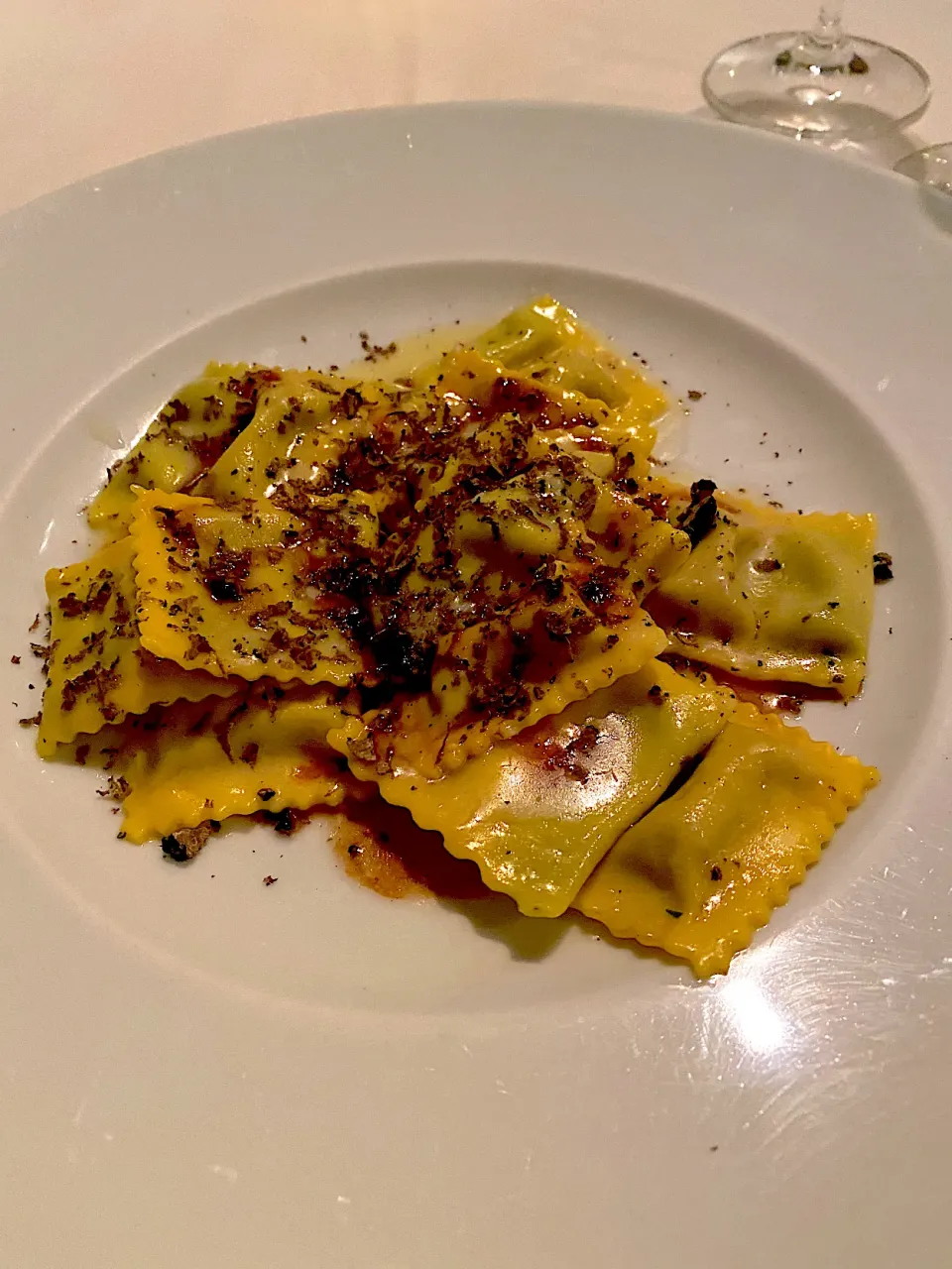 Spallina - short rib & boschetto cheese ravioli, burgundy truffle, beef jus|流線形さん