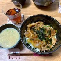 Snapdishの料理写真:豚丼とかきたま汁|るいさん