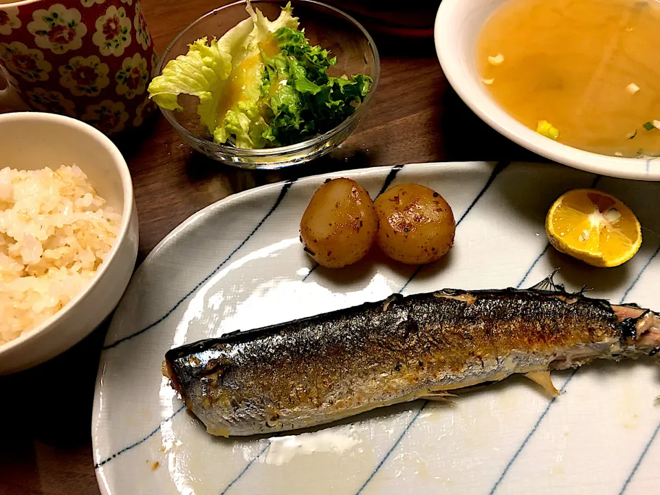 Snapdishの料理写真:秋刀魚の塩焼き|krchopさん