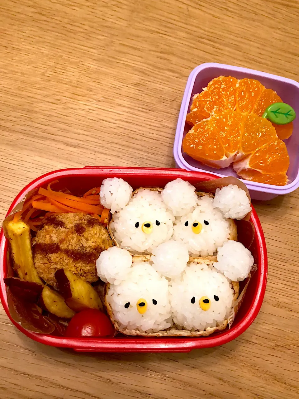 Snapdishの料理写真:しろくま稲荷弁当|はるmamaさん