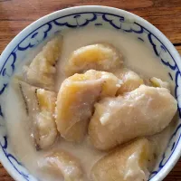 Snapdishの料理写真:Thai desert" Bananas with coconut milk" 😘|eing15さん