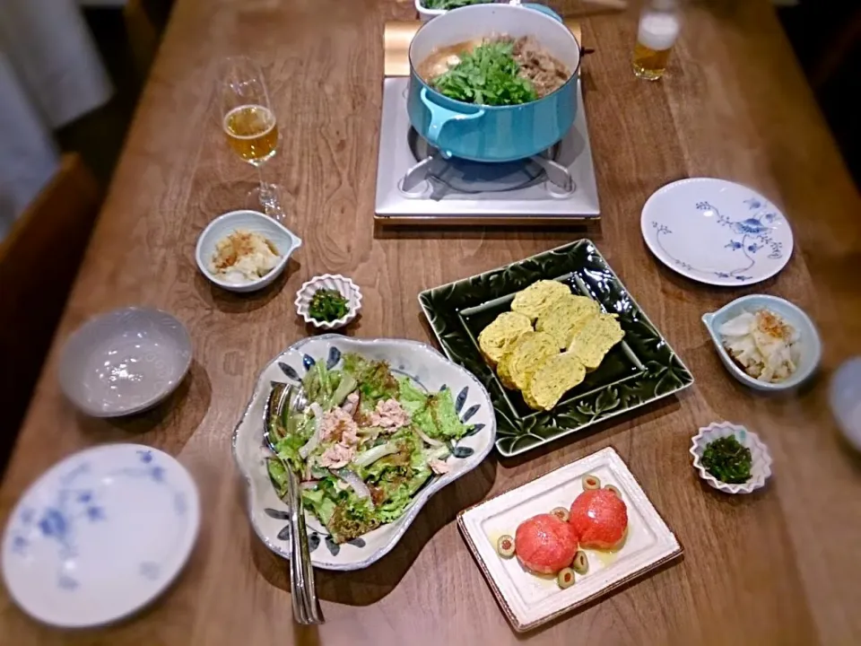 肉豆腐鍋のある食卓|古尾谷りかこさん