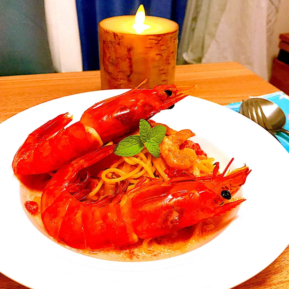 🦐プリップリ海老のトマトクリームソースパスタ🍝でございます。どうぞ‼️|Sの食卓さん