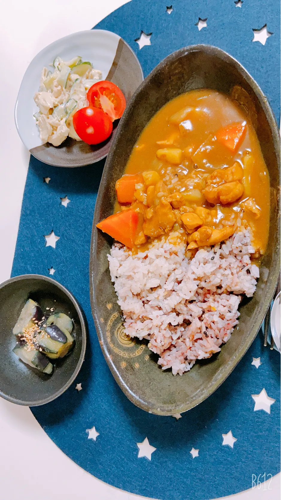 今日の晩御飯😋カレー🍛|ゆきさん