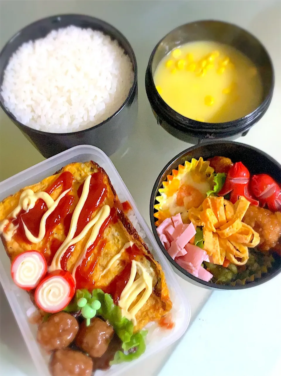 #息子弁当 
#保温弁当
#足りないみたいで
今日から２つ
 #いってらっしゃい🙋‍♀️|Yukaさん