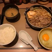 Snapdishの料理写真:すき焼き定食|山田 浩司さん