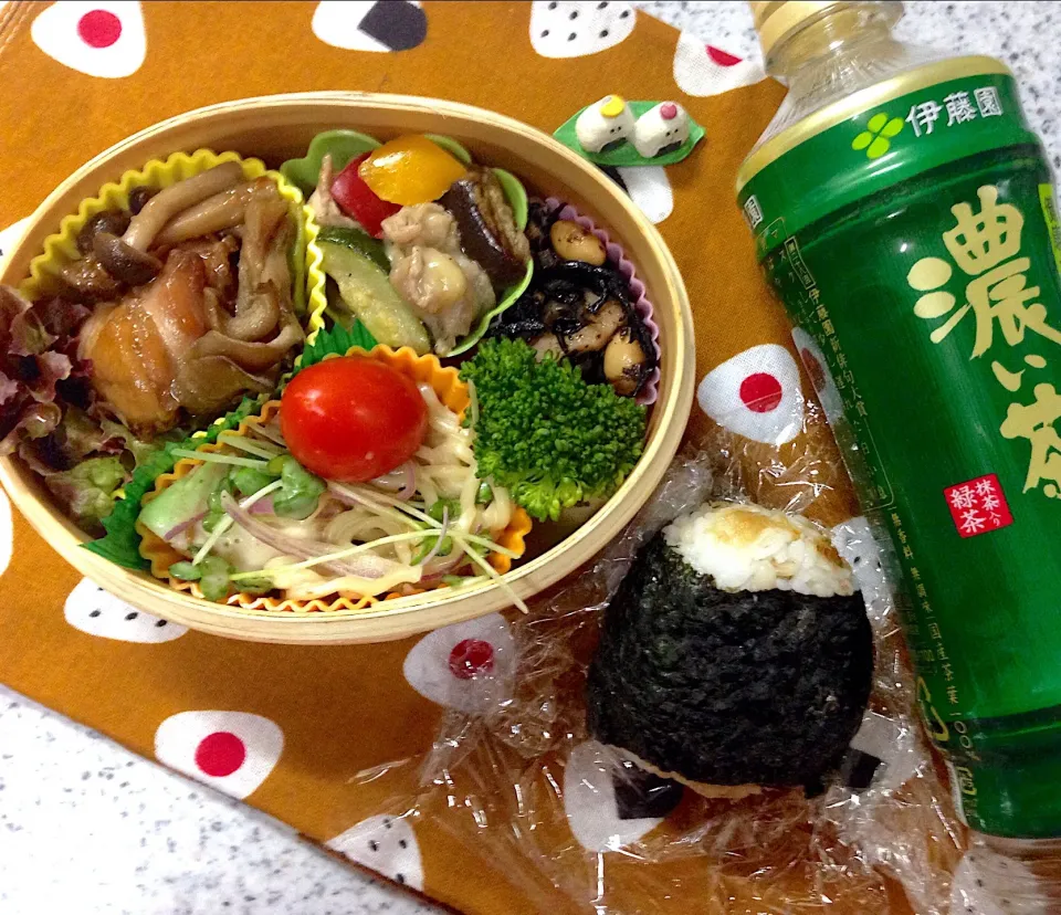 Snapdishの料理写真:昨日のお弁当😊 #わっぱ弁当  #夫弁当  #地味弁当  #おにぎりアクション2019|naonaomimichanさん