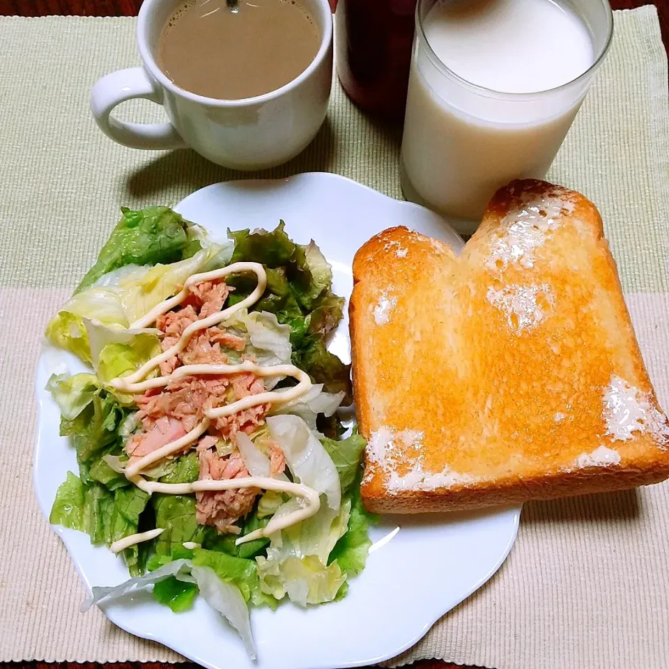 朝食|akkoさん