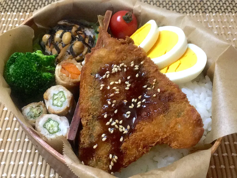 Snapdishの料理写真:高校生男子のわっぱ弁当|もりや❤ゆりさん