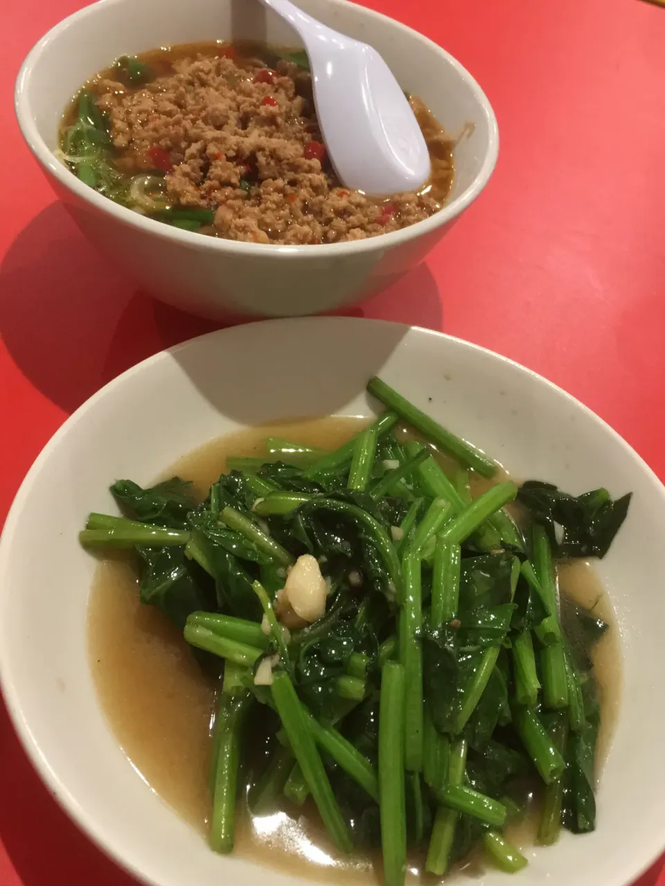 大阪マルビル　味仙　台湾ラーメンと青菜炒め|どんちゃんさん