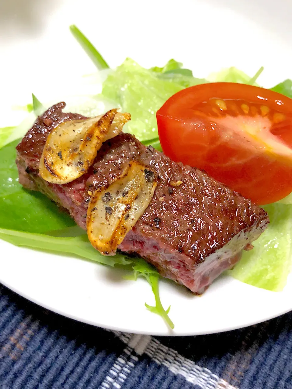 ステーキサラダ🥩|はなえ飯さん