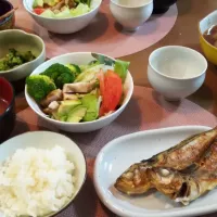 Snapdishの料理写真:朝食 鳥肩肉サラダ|Maikoさん