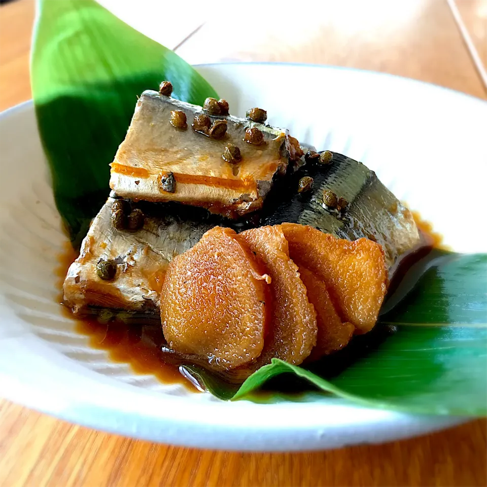 sakurakoさんの料理 骨までホロホロ、日持ちする秋刀魚の甘露煮🍃生姜山椒風味💓|みずほさん