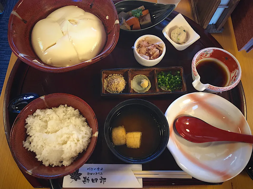 着付け教室の日帰り旅行　浜松編　豆腐料理勘四郎|佐野未起さん