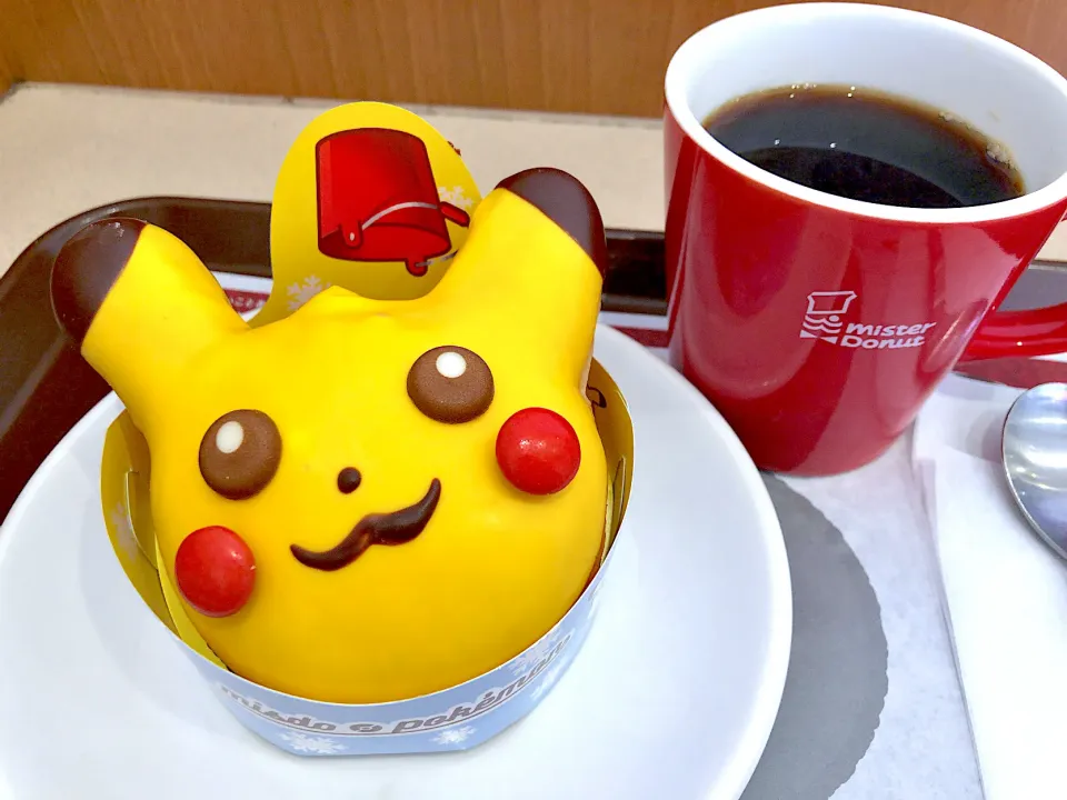 Snapdishの料理写真:ピカチュウドーナツ w/ ミスドブレンドコーヒー|T. Wonderさん