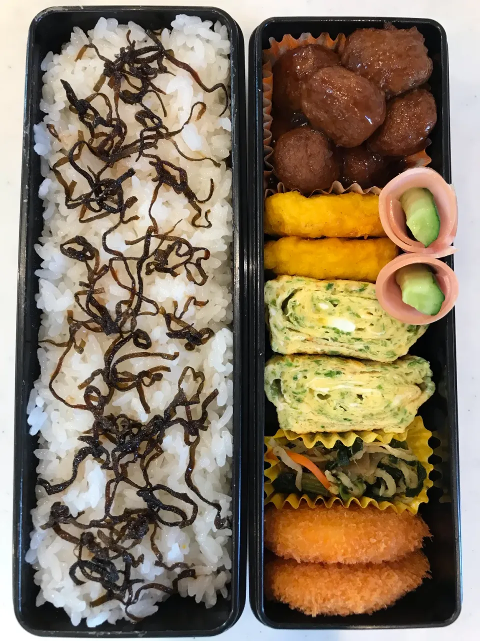 Snapdishの料理写真:2019.11.17 (日) 旦那様のお弁当🍱|あっきーよさん