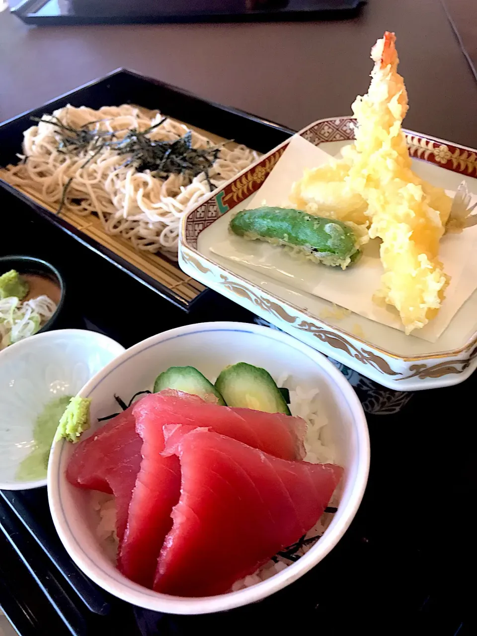 鮪丼と天ざる！ゴルフメンバーコースのランチ。|Tomyさん