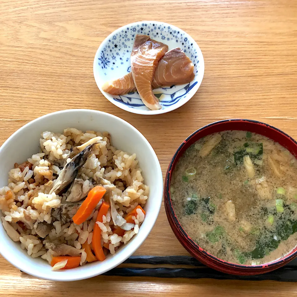 牡蠣きのこご飯とかんぱちの漬け😊|Jean Nobyさん