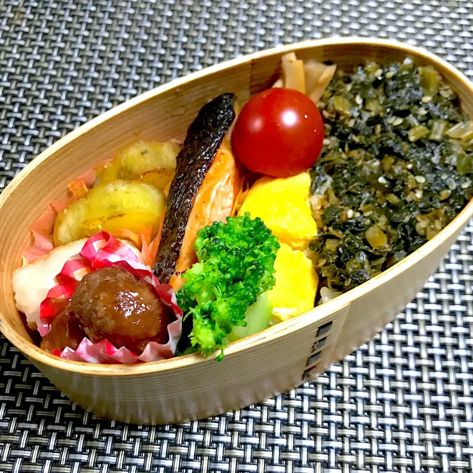 今日のお弁当は鮭弁当♪|みぃさん