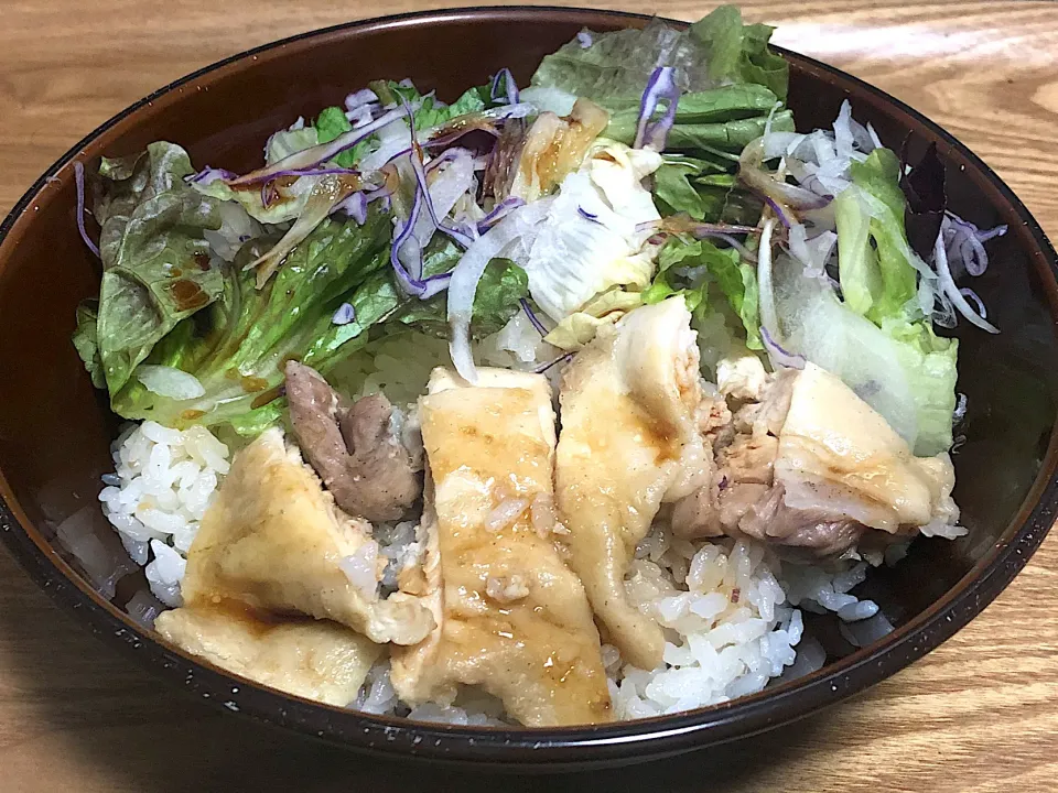 今日の夕食 ☆炊飯器で簡単カオマンガイ丼|まぁたんさん