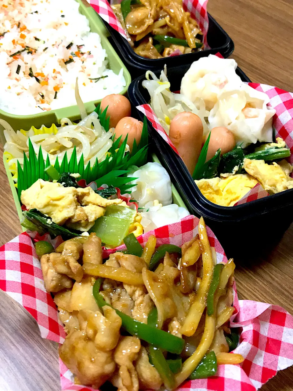 Snapdishの料理写真:兄弟弁当♡青椒肉絲|utaさん