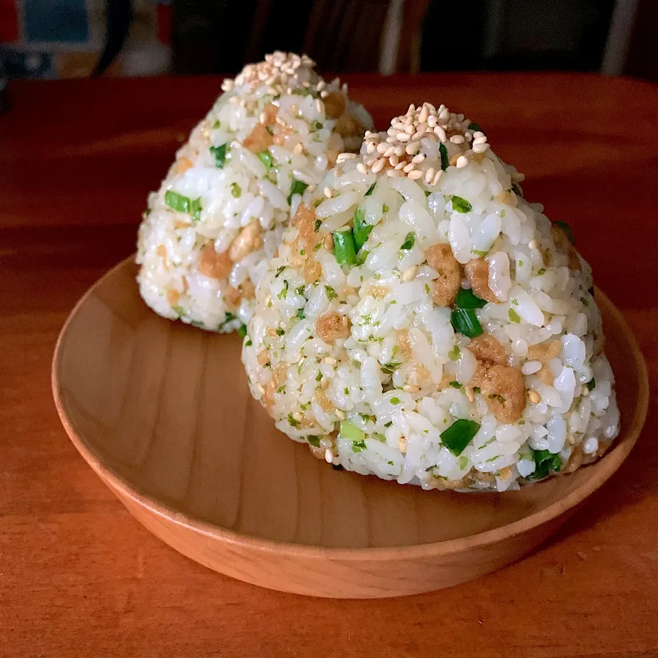 Snapdishの料理写真:今日の朝ごはん🍙|てんさん