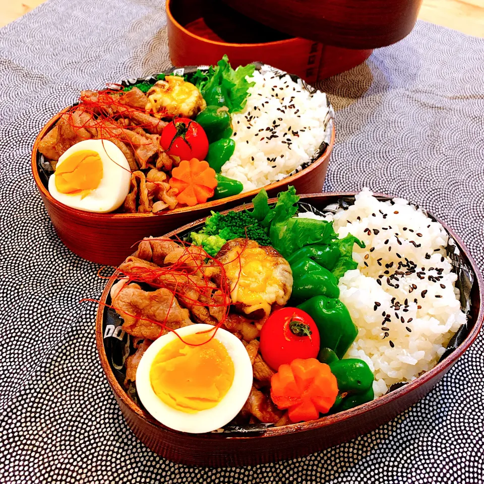 贅沢焼肉弁当✴︎                                                  今日はお昼ホント楽しみ♬|あやみんさん