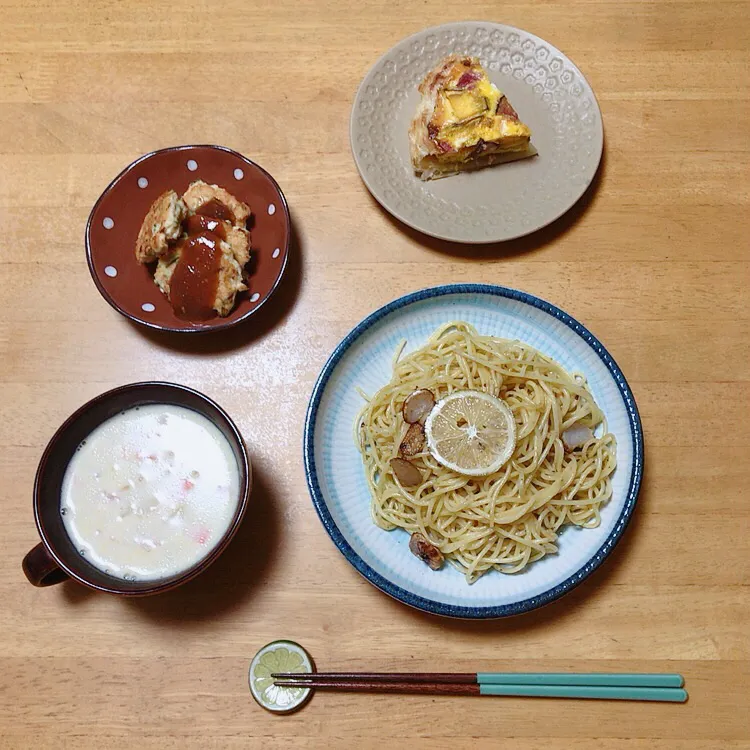 レモンパスタ🍋さつまいものキッシュ　　鶏だんごの山椒みそ　クラムチャウダー|ちゃみこさん