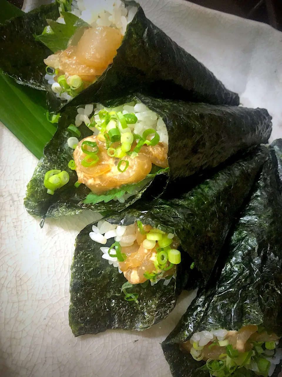 釣りたてカワハギ肝和え手巻き寿司♪|ちーちさん