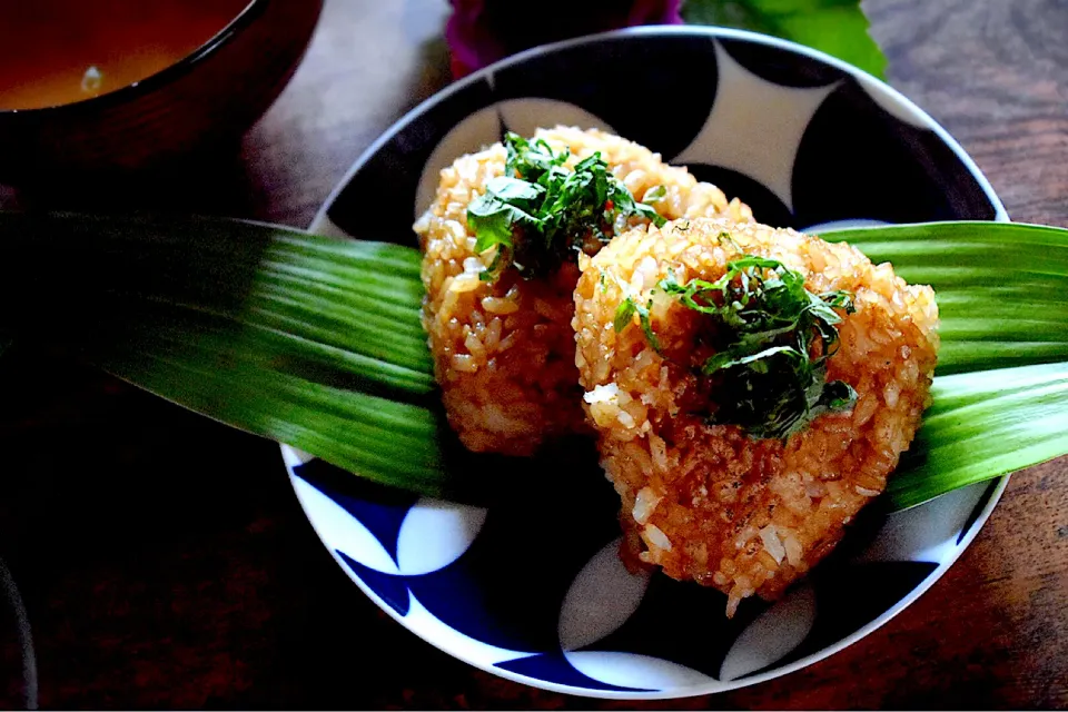 焼きおにぎり|山田 奈味　Instagram ＊nmymd369さん