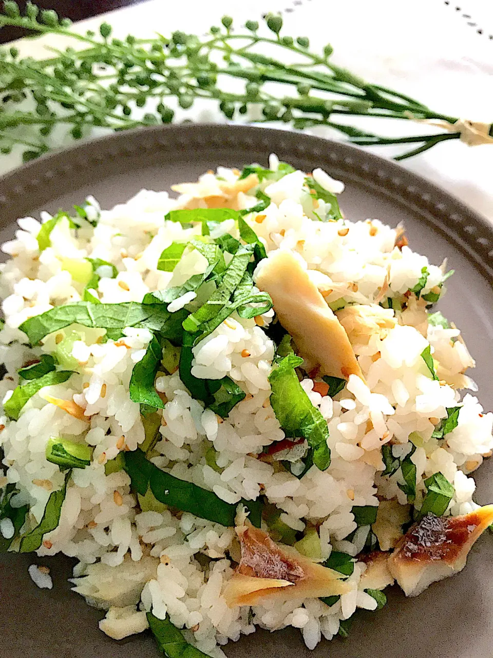 今年最後の干しタラ、大根菜と梅干しの混ぜご飯💕|🌺🌺Foodie🌺🌺さん