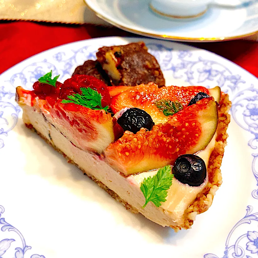 ローフィグタルトケーキ🍰|りんりんさん