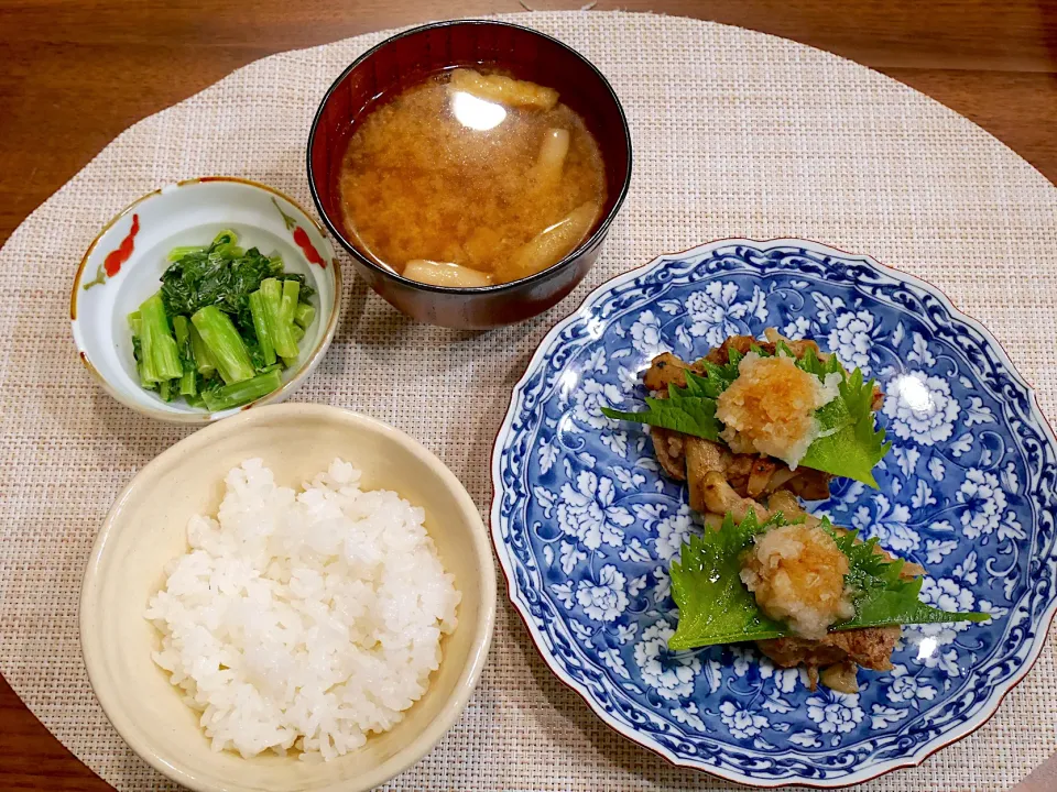 ごぼうハンバーグ、かき菜のマヨネーズ和え、しめじと油揚げの味噌汁|ありんこさん