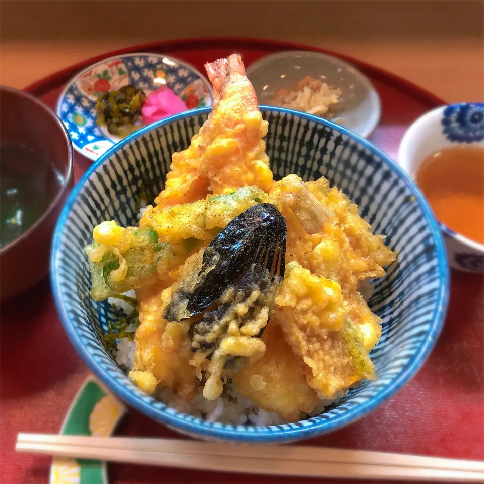 京の里さんの天丼ランチ|なるさん