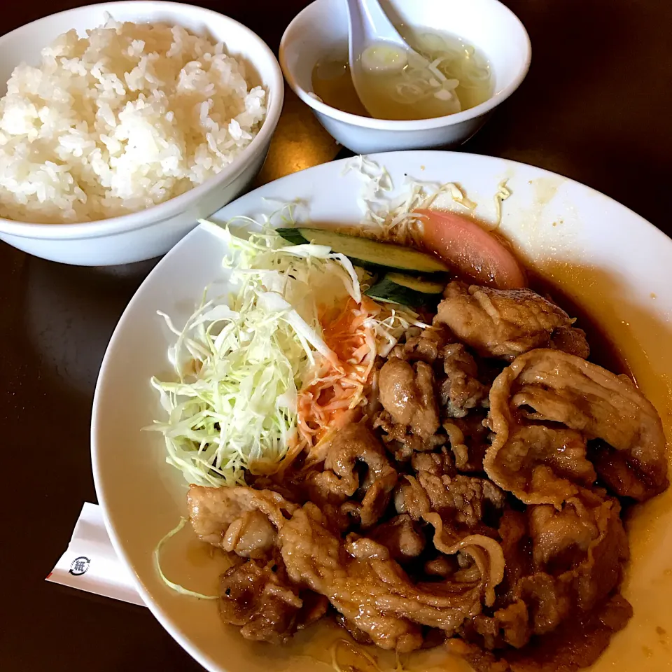 Snapdishの料理写真:生姜焼定食@蘭州(銀座)|塩豚骨さん